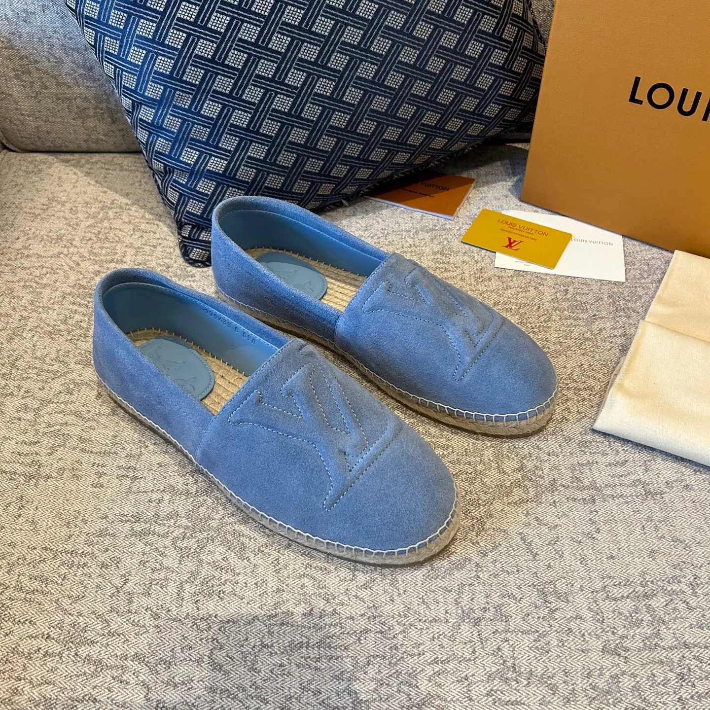 [L Family] Top P: 720💰-Size: 39-44 (customized at 38.45.46) L Family Freesstyle Men's Fisherman Shoes. 2026 Overseas🎆🎆[Spring and Summer New Style: Lv Fisherman Shoes] Material: calf suede, cowhide𥚃, rubber injection process, hemp rope with rubber outsole.